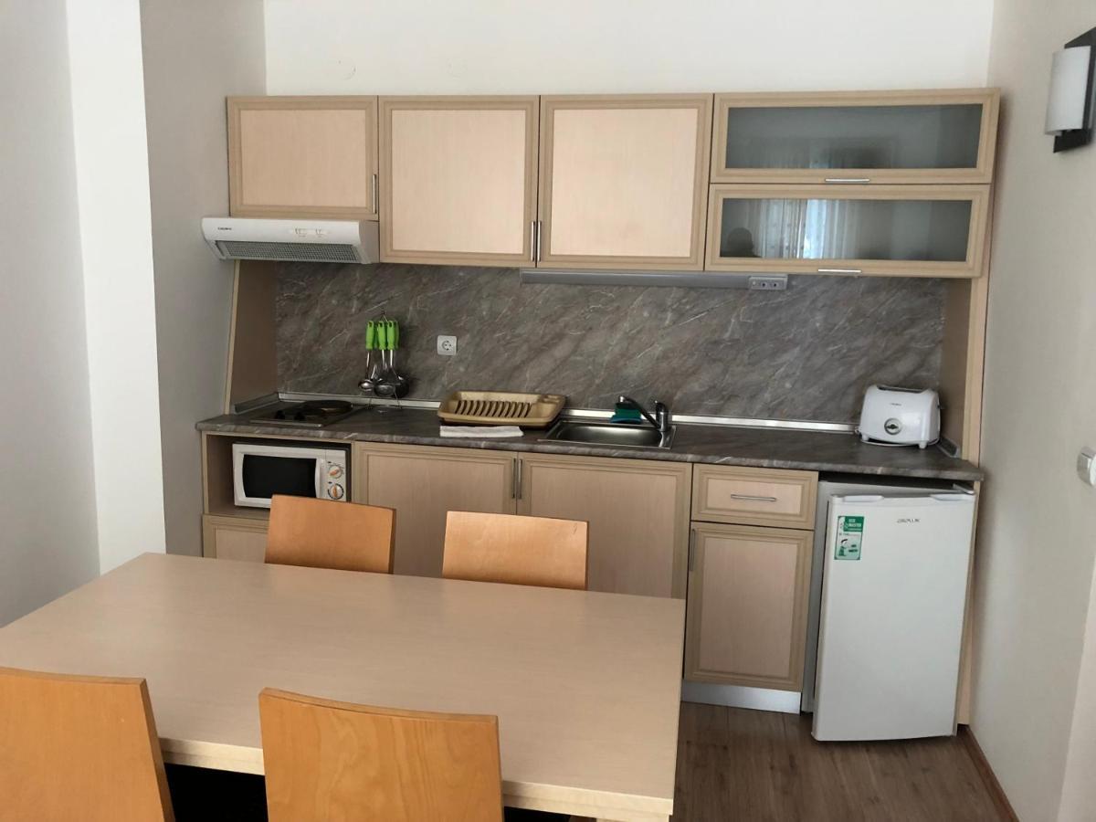 Apartamento Апартамент В Хотел Стената, Пампорово Smolyan Exterior foto